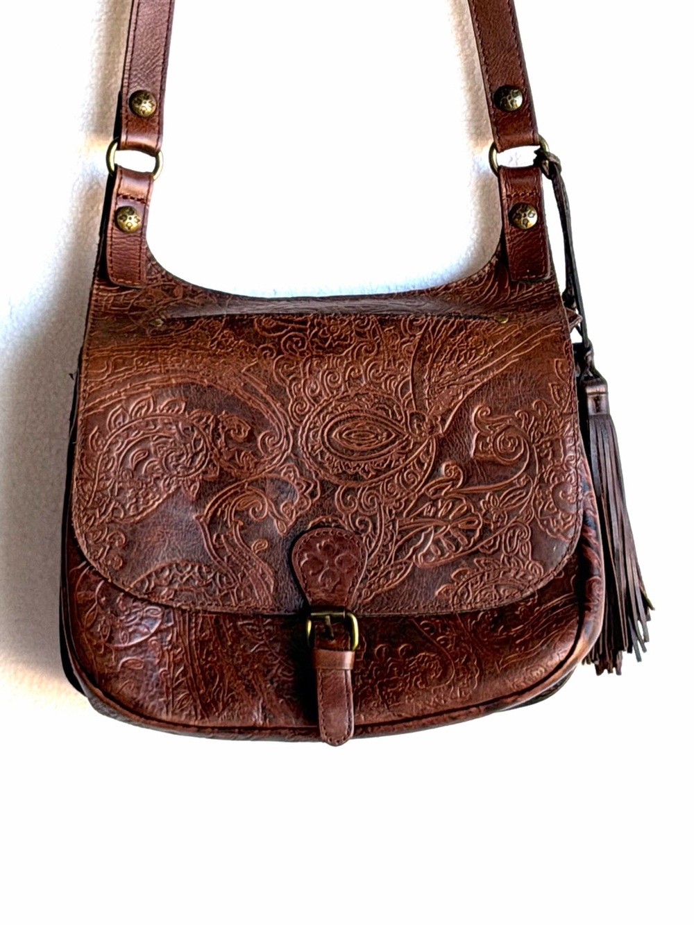 Patricia Nash Tooled Leather Shoulder Bag Brown Embossed Floral Tassel